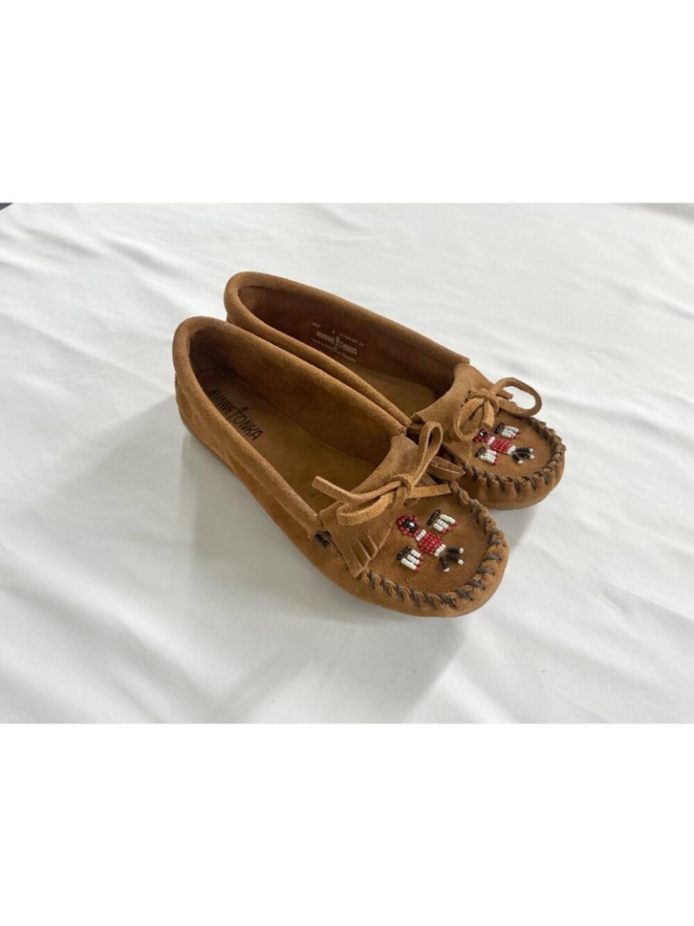 Minnetonka Women's Thunderbird Suede Leather Moccasins Beaded Fringe Tan Size 6 - Picture 7 of 15